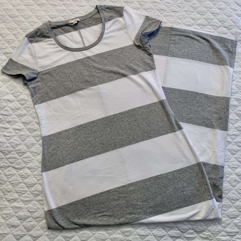 GAP Summer Dress Cotton Tshirt Style